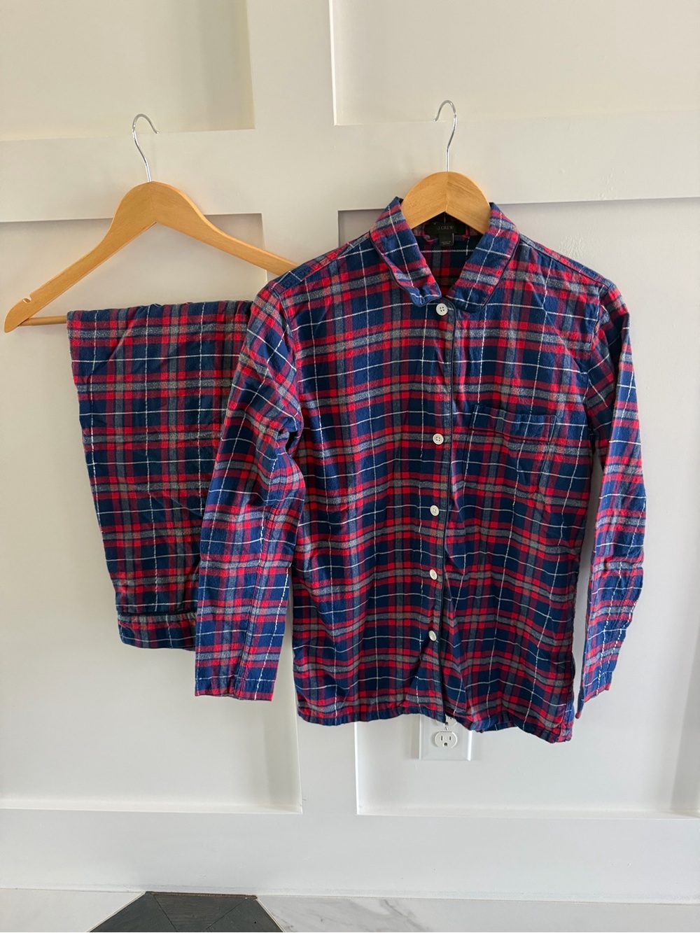 Jcrew XXS Navy and Red Plaid Button-Up Shirt pajamas